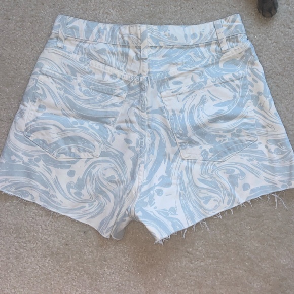 Zara Shorts - Picture 3 of 3